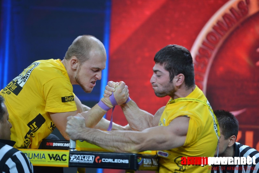 Zloty Tur 2015 - Right Hand # Armwrestling # Armpower.net