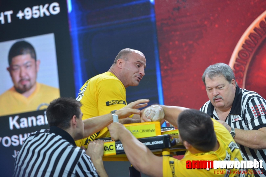 Zloty Tur 2015 - Right Hand # Siłowanie na ręce # Armwrestling # Armpower.net