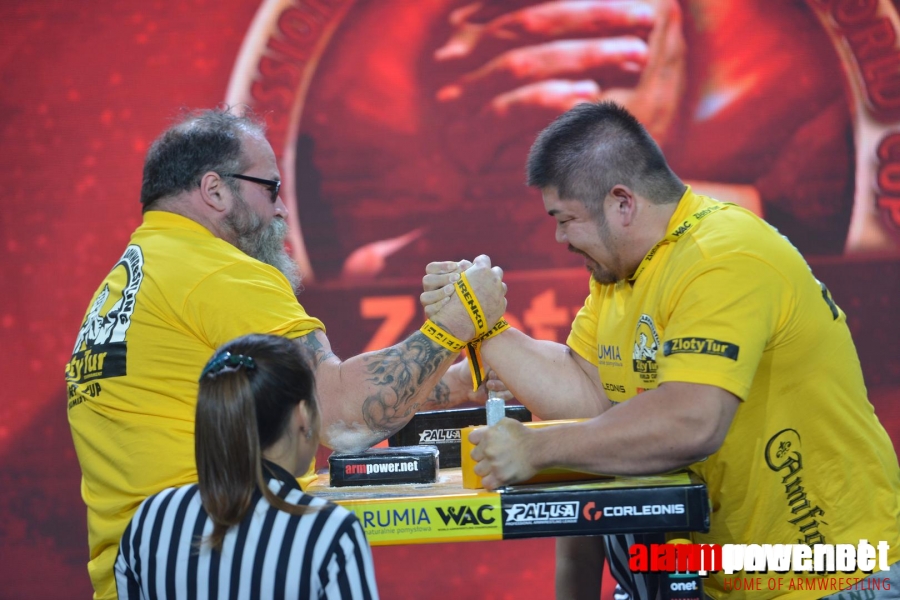 Zloty Tur 2015 - Right Hand # Siłowanie na ręce # Armwrestling # Armpower.net