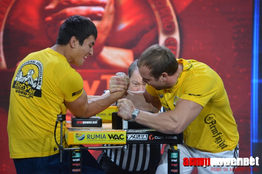 Zloty Tur 2015 - Right Hand # Siłowanie na ręce # Armwrestling # Armpower.net