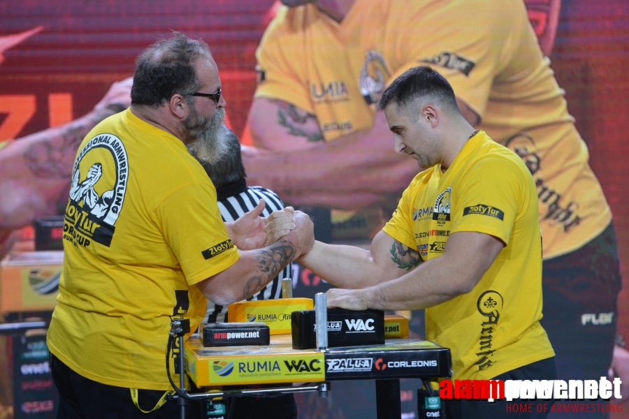 Zloty Tur 2015 - Right Hand # Siłowanie na ręce # Armwrestling # Armpower.net