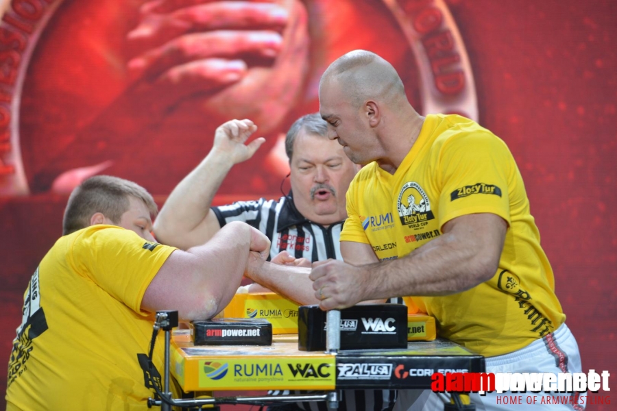 Zloty Tur 2015 - Right Hand # Siłowanie na ręce # Armwrestling # Armpower.net