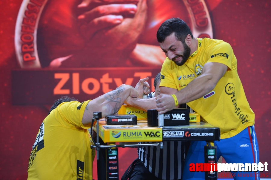 Zloty Tur 2015 - Right Hand # Siłowanie na ręce # Armwrestling # Armpower.net