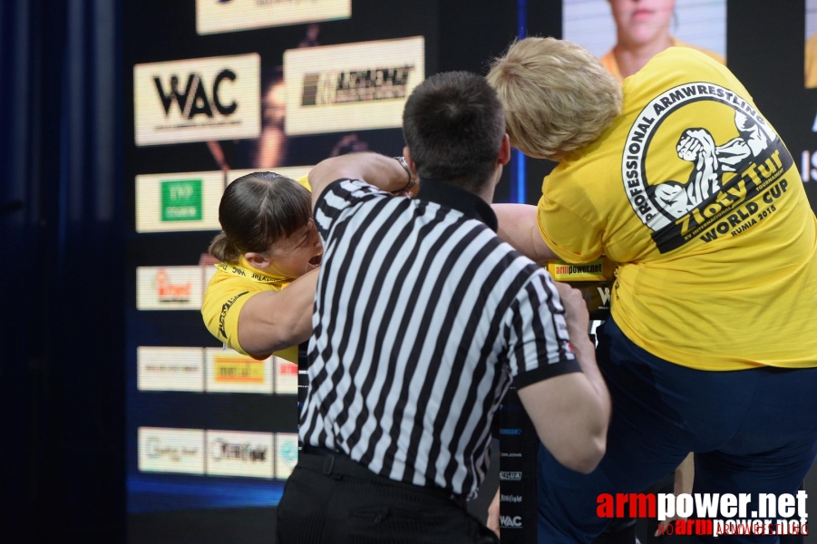 Zloty Tur 2015 by Mark Kazus - Left Hand # Siłowanie na ręce # Armwrestling # Armpower.net