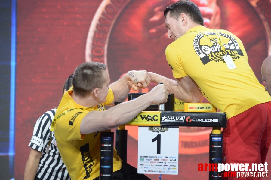 Zloty Tur 2015 by Mark Kazus - Left Hand # Siłowanie na ręce # Armwrestling # Armpower.net