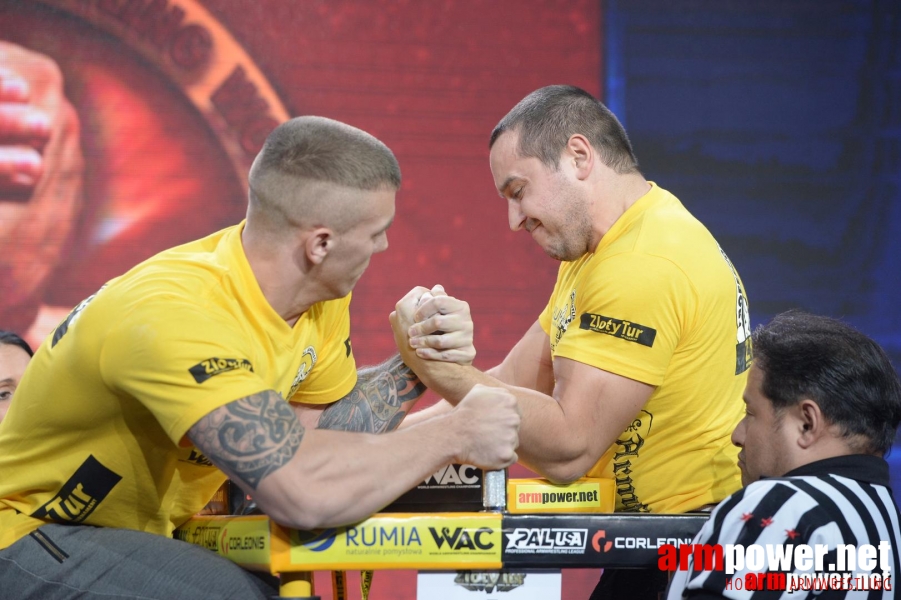 Zloty Tur 2015 by Mark Kazus - Left Hand # Siłowanie na ręce # Armwrestling # Armpower.net