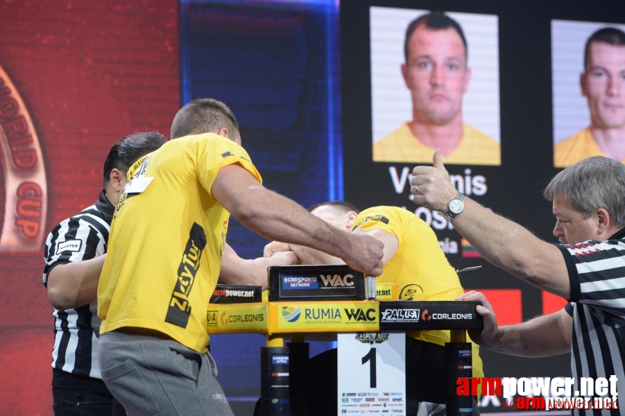 Zloty Tur 2015 by Mark Kazus - Left Hand # Siłowanie na ręce # Armwrestling # Armpower.net