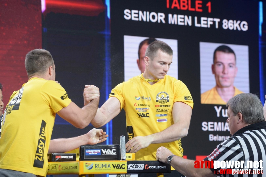 Zloty Tur 2015 by Mark Kazus - Left Hand # Siłowanie na ręce # Armwrestling # Armpower.net