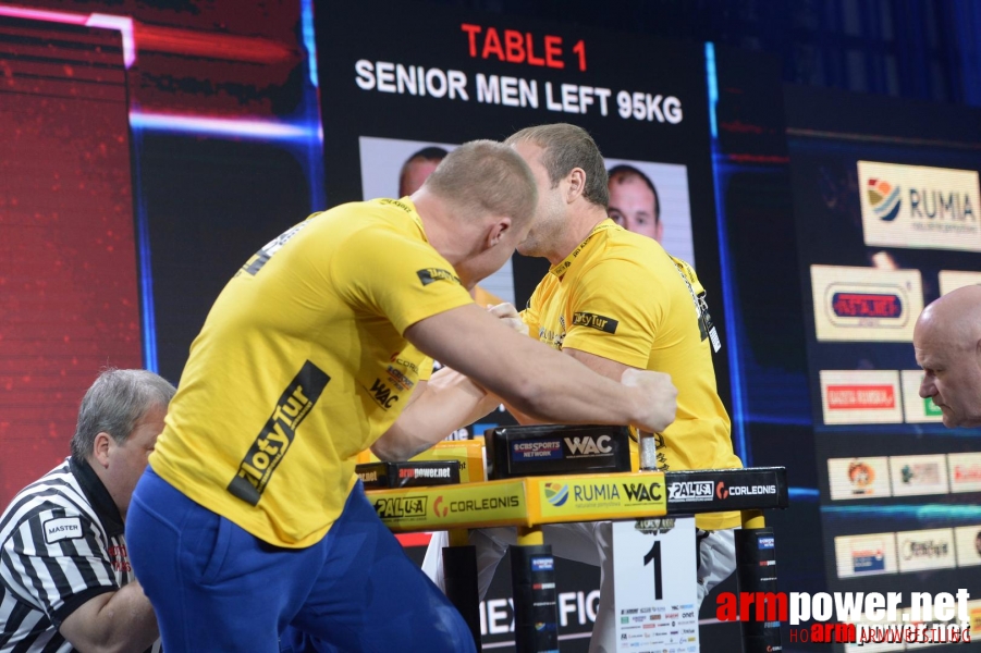 Zloty Tur 2015 by Mark Kazus - Left Hand # Siłowanie na ręce # Armwrestling # Armpower.net