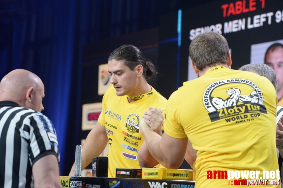 Zloty Tur 2015 by Mark Kazus - Left Hand # Siłowanie na ręce # Armwrestling # Armpower.net