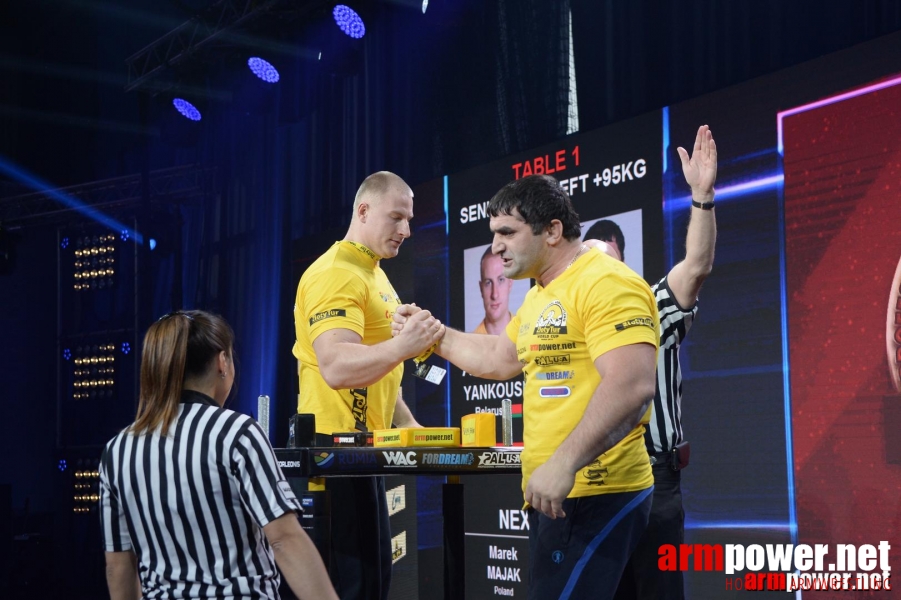 Zloty Tur 2015 by Mark Kazus - Left Hand # Siłowanie na ręce # Armwrestling # Armpower.net