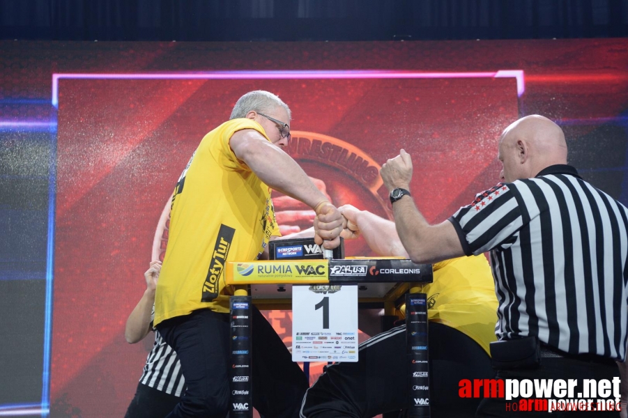 Zloty Tur 2015 by Mark Kazus - Left Hand # Siłowanie na ręce # Armwrestling # Armpower.net