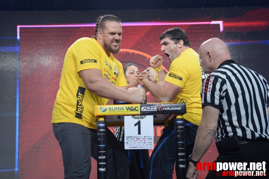 Zloty Tur 2015 by Mark Kazus - Left Hand # Siłowanie na ręce # Armwrestling # Armpower.net