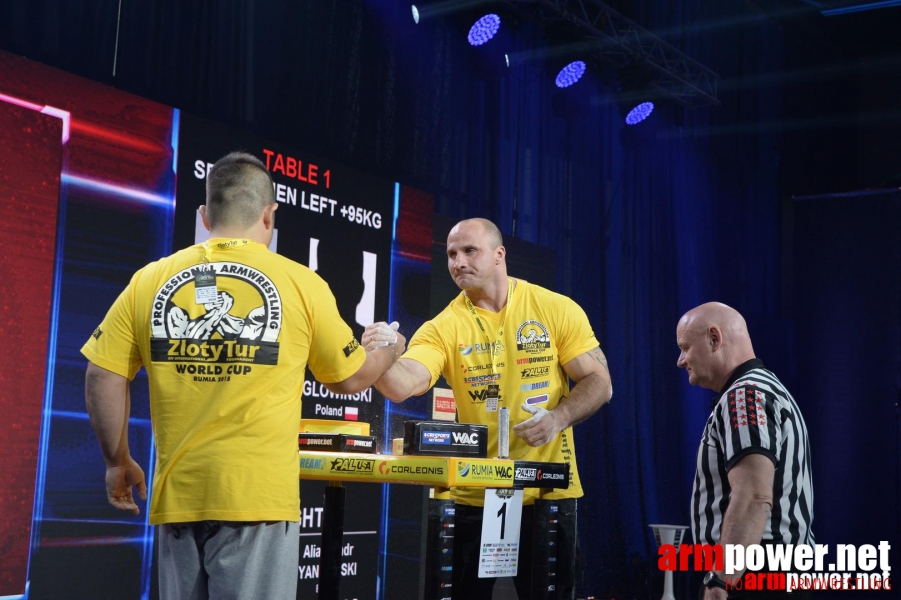 Zloty Tur 2015 by Mark Kazus - Left Hand # Siłowanie na ręce # Armwrestling # Armpower.net