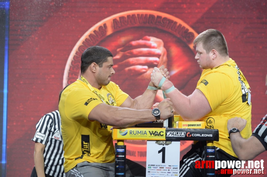 Zloty Tur 2015 by Mark Kazus - Left Hand # Siłowanie na ręce # Armwrestling # Armpower.net