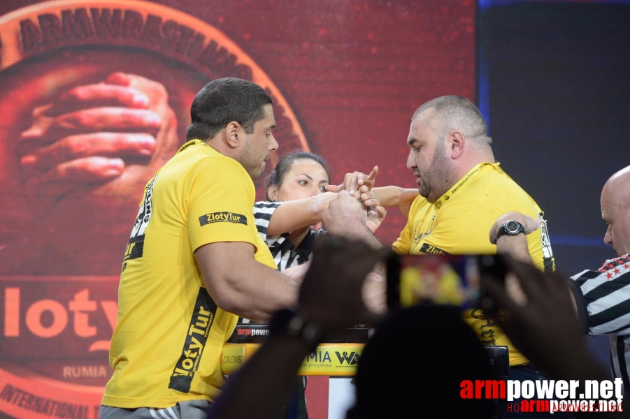 Zloty Tur 2015 by Mark Kazus - Left Hand # Siłowanie na ręce # Armwrestling # Armpower.net