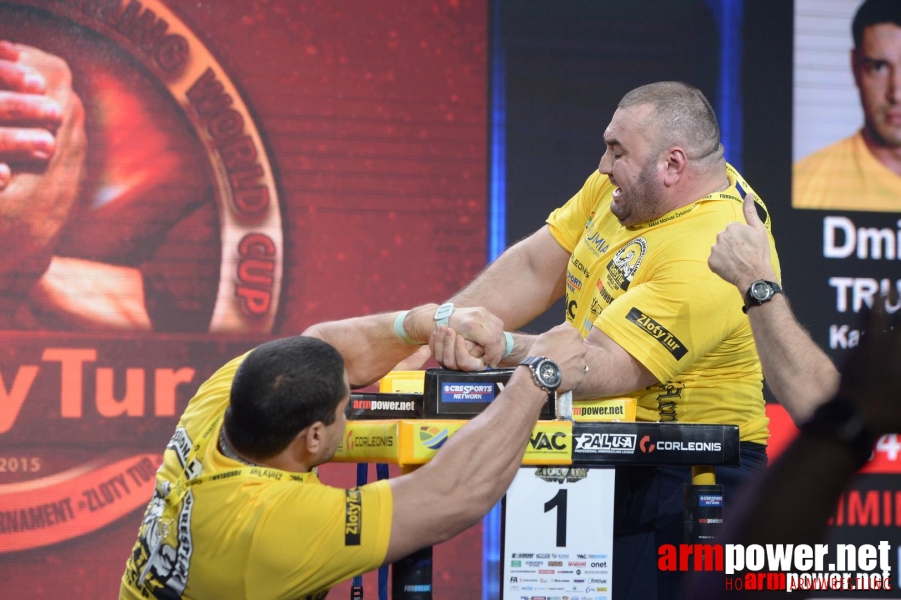 Zloty Tur 2015 by Mark Kazus - Left Hand # Siłowanie na ręce # Armwrestling # Armpower.net