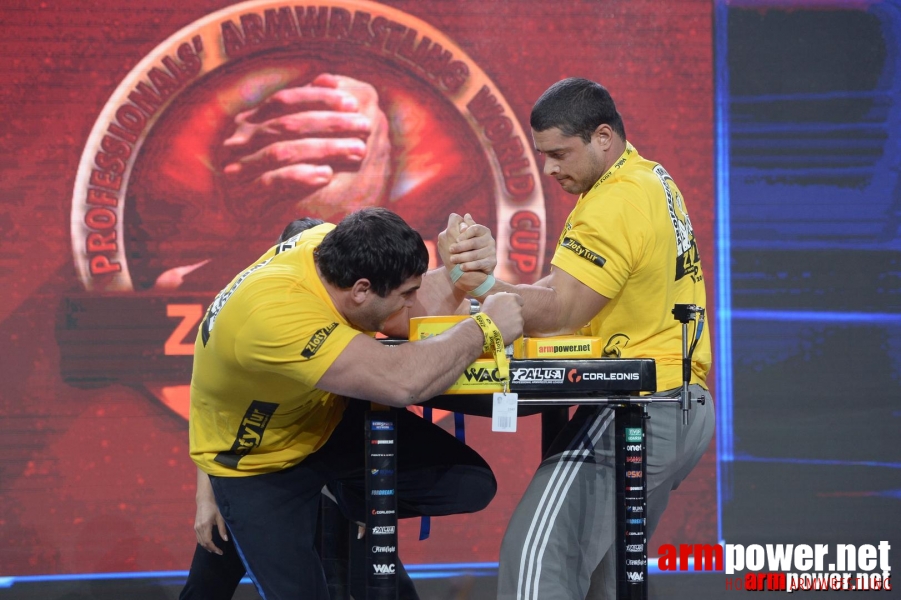 Zloty Tur 2015 by Mark Kazus - Left Hand # Siłowanie na ręce # Armwrestling # Armpower.net