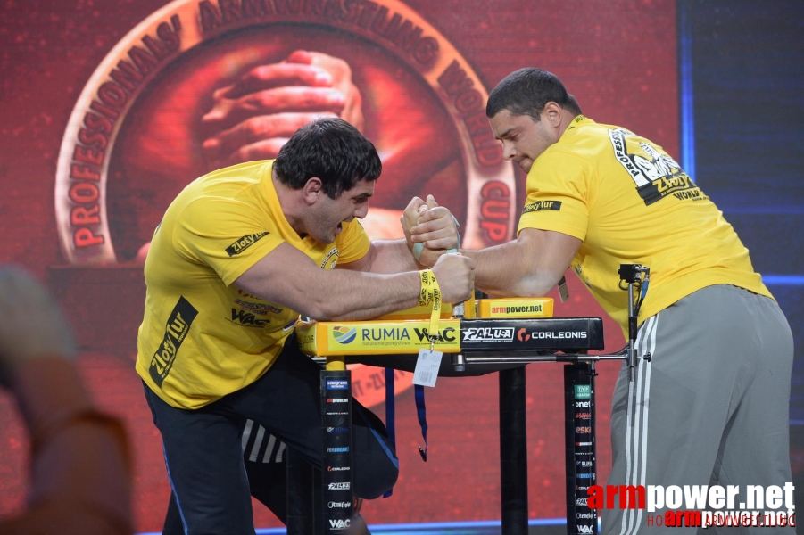 Zloty Tur 2015 by Mark Kazus - Left Hand # Siłowanie na ręce # Armwrestling # Armpower.net