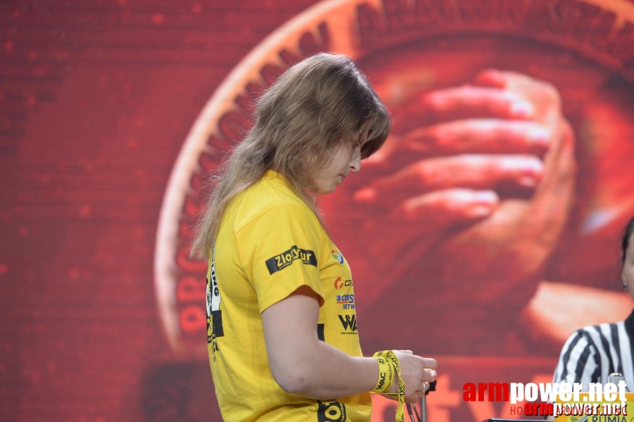 Zloty Tur 2015 by Mark Kazus - Left Hand # Siłowanie na ręce # Armwrestling # Armpower.net