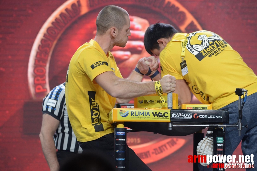 Zloty Tur 2015 by Mark Kazus - Left Hand # Siłowanie na ręce # Armwrestling # Armpower.net