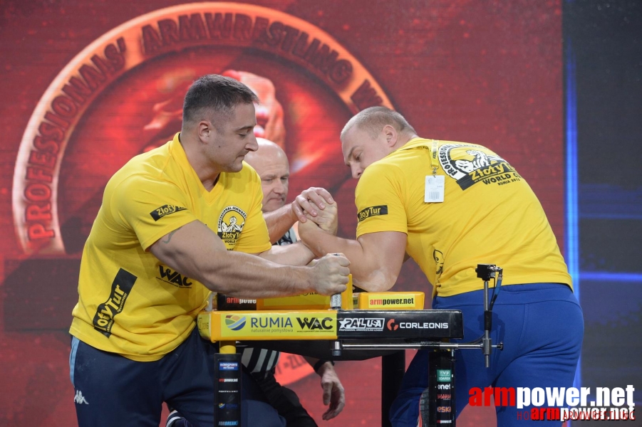 Zloty Tur 2015 by Mark Kazus - Left Hand # Siłowanie na ręce # Armwrestling # Armpower.net