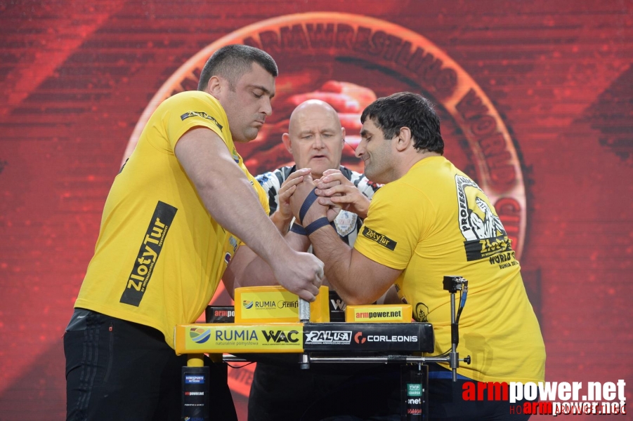 Zloty Tur 2015 by Mark Kazus - Left Hand # Siłowanie na ręce # Armwrestling # Armpower.net