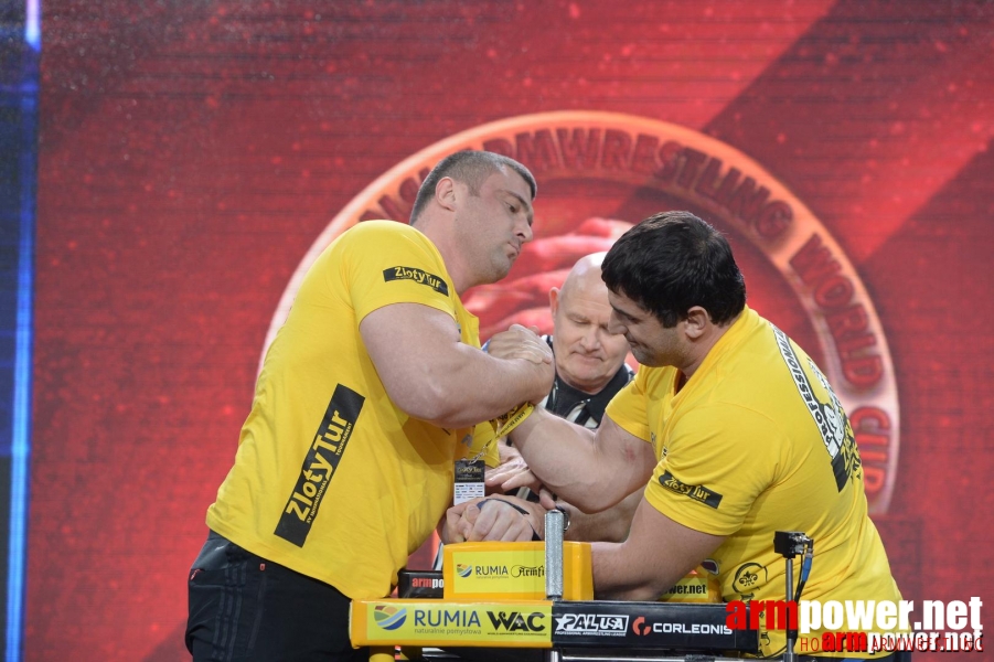 Zloty Tur 2015 by Mark Kazus - Left Hand # Siłowanie na ręce # Armwrestling # Armpower.net