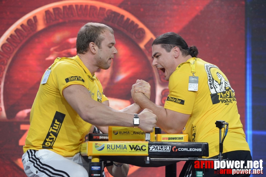 Zloty Tur 2015 by Mark Kazus - Left Hand # Siłowanie na ręce # Armwrestling # Armpower.net