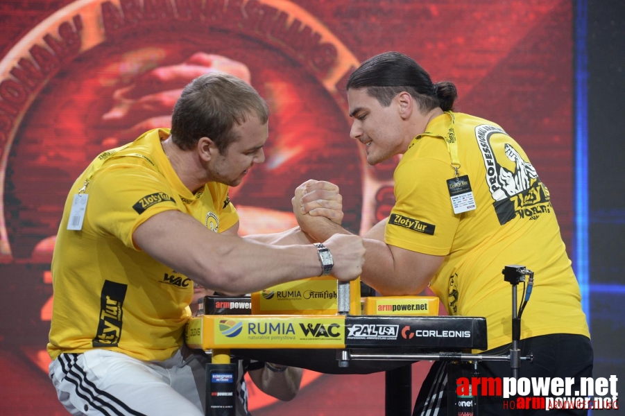 Zloty Tur 2015 by Mark Kazus - Left Hand # Siłowanie na ręce # Armwrestling # Armpower.net