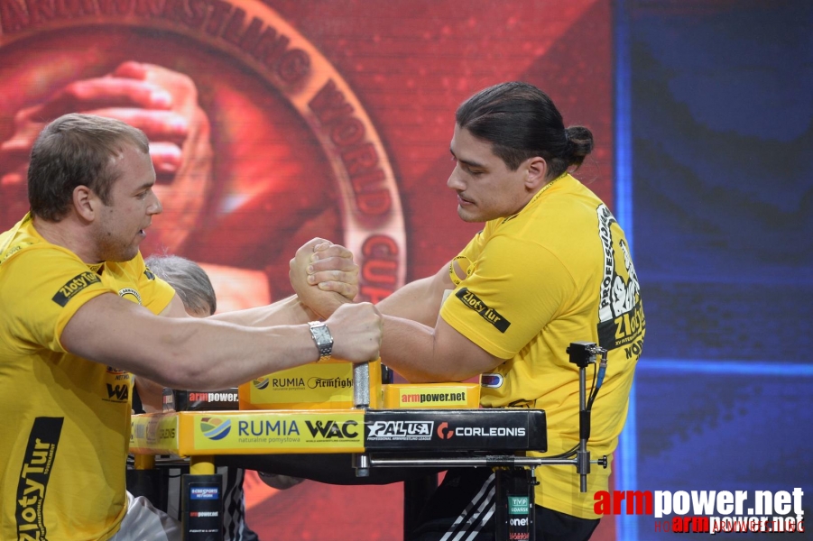 Zloty Tur 2015 by Mark Kazus - Left Hand # Siłowanie na ręce # Armwrestling # Armpower.net