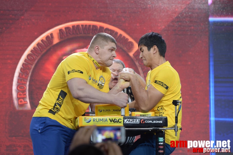 Zloty Tur 2015 by Mark Kazus - Left Hand # Siłowanie na ręce # Armwrestling # Armpower.net