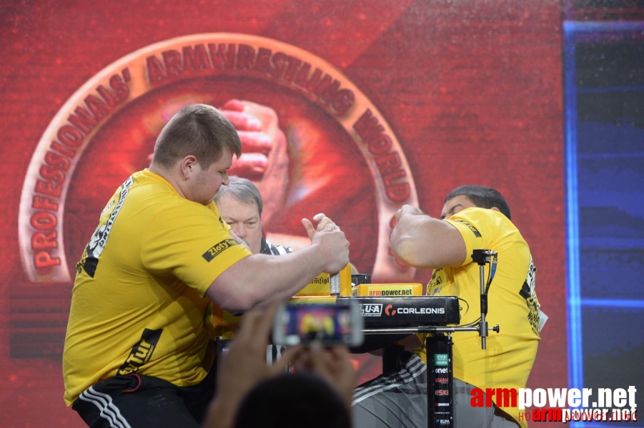 Zloty Tur 2015 by Mark Kazus - Left Hand # Siłowanie na ręce # Armwrestling # Armpower.net