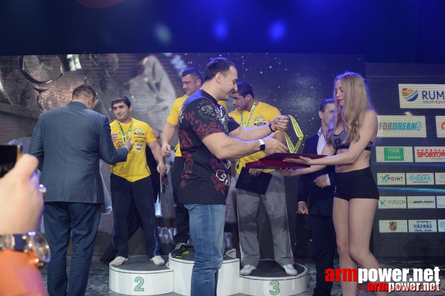 Zloty Tur 2015 by Mark Kazus - Left Hand # Siłowanie na ręce # Armwrestling # Armpower.net