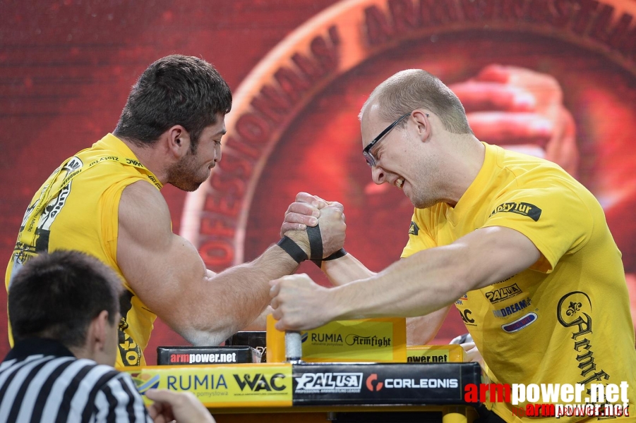 Zloty Tur 2015 by Mark Kazus - Right Hand # Siłowanie na ręce # Armwrestling # Armpower.net