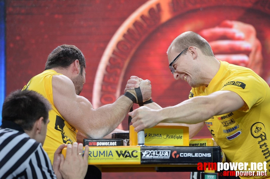 Zloty Tur 2015 by Mark Kazus - Right Hand # Siłowanie na ręce # Armwrestling # Armpower.net