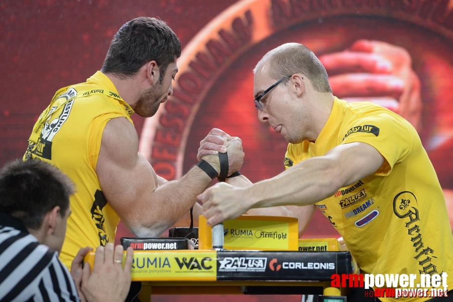 Zloty Tur 2015 by Mark Kazus - Right Hand # Siłowanie na ręce # Armwrestling # Armpower.net