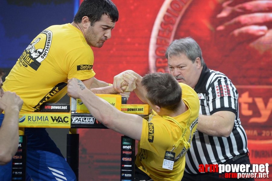 Zloty Tur 2015 by Mark Kazus - Right Hand # Siłowanie na ręce # Armwrestling # Armpower.net