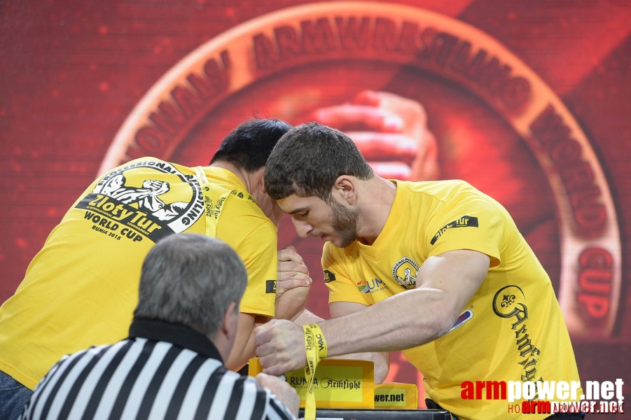 Zloty Tur 2015 by Mark Kazus - Right Hand # Armwrestling # Armpower.net