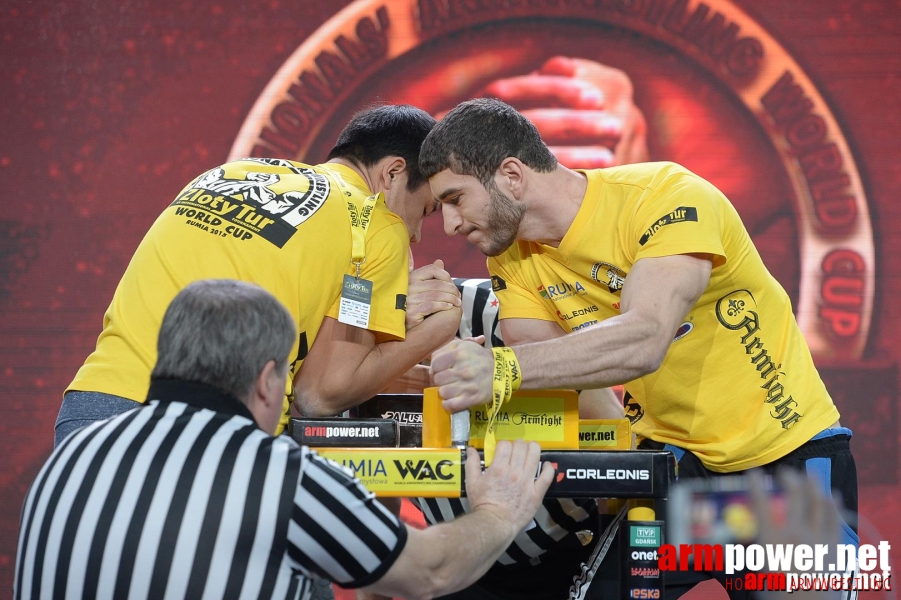 Zloty Tur 2015 by Mark Kazus - Right Hand # Armwrestling # Armpower.net