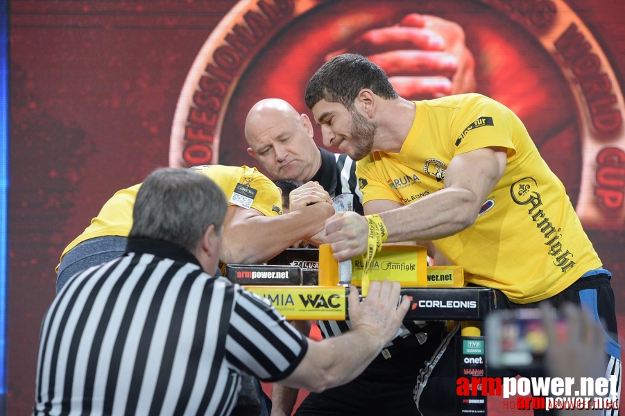 Zloty Tur 2015 by Mark Kazus - Right Hand # Siłowanie na ręce # Armwrestling # Armpower.net