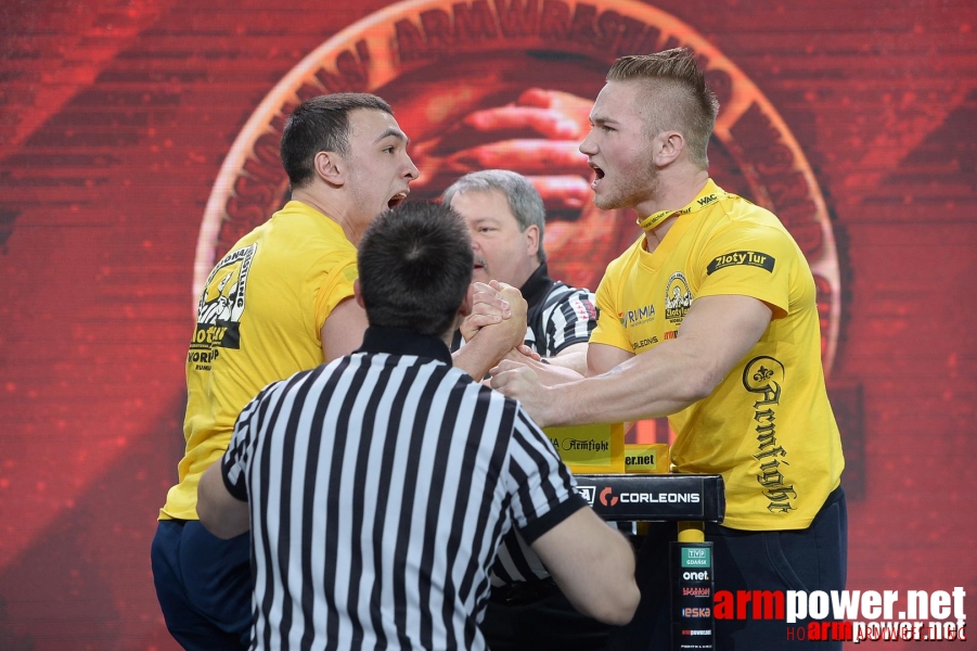 Zloty Tur 2015 by Mark Kazus - Right Hand # Armwrestling # Armpower.net