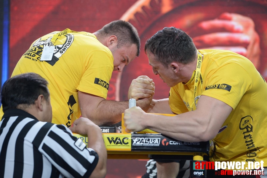 Zloty Tur 2015 by Mark Kazus - Right Hand # Siłowanie na ręce # Armwrestling # Armpower.net