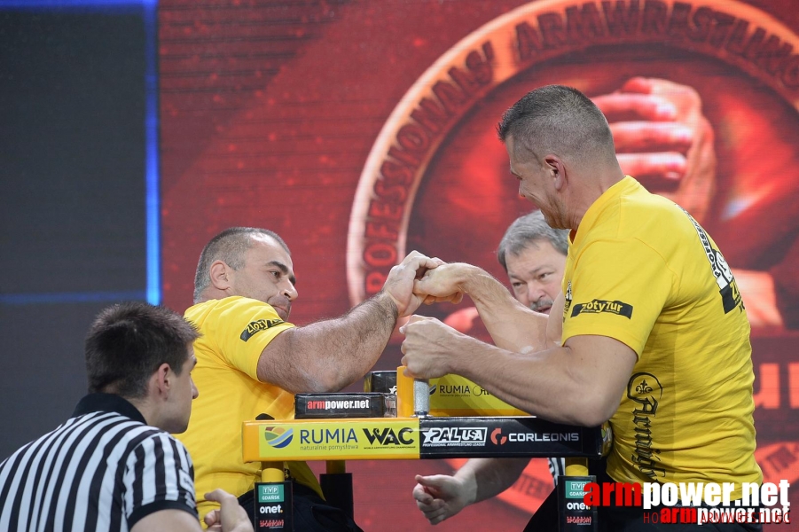 Zloty Tur 2015 by Mark Kazus - Right Hand # Siłowanie na ręce # Armwrestling # Armpower.net