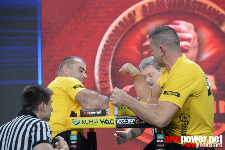 Zloty Tur 2015 by Mark Kazus - Right Hand # Siłowanie na ręce # Armwrestling # Armpower.net