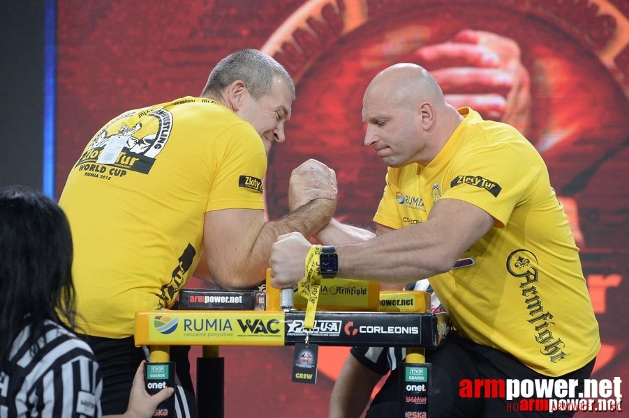 Zloty Tur 2015 by Mark Kazus - Right Hand # Siłowanie na ręce # Armwrestling # Armpower.net