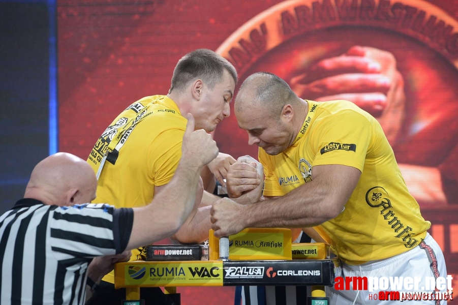 Zloty Tur 2015 by Mark Kazus - Right Hand # Siłowanie na ręce # Armwrestling # Armpower.net