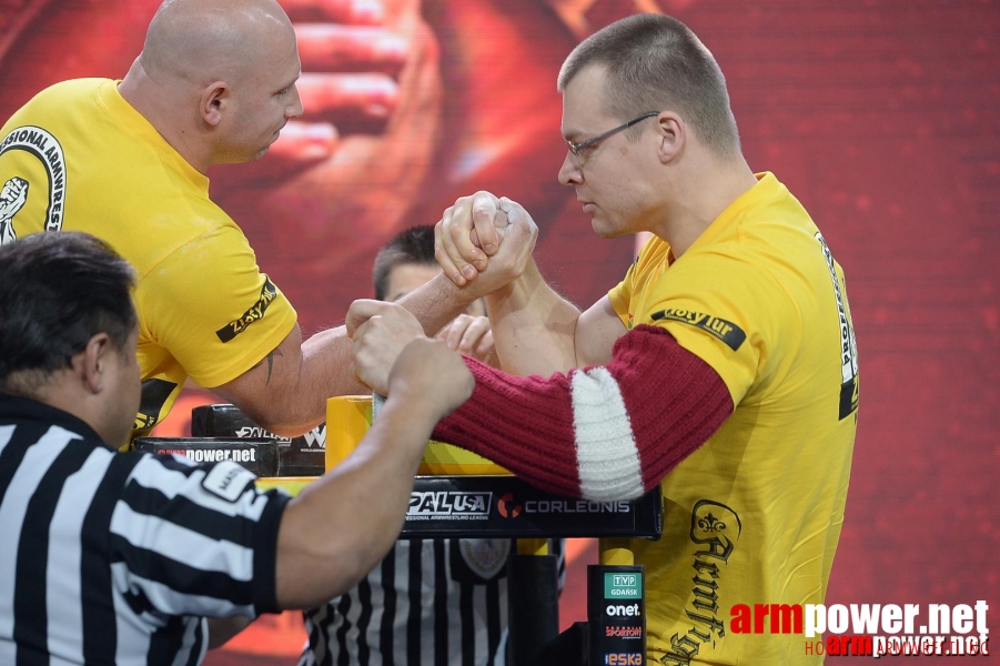 Zloty Tur 2015 by Mark Kazus - Right Hand # Armwrestling # Armpower.net