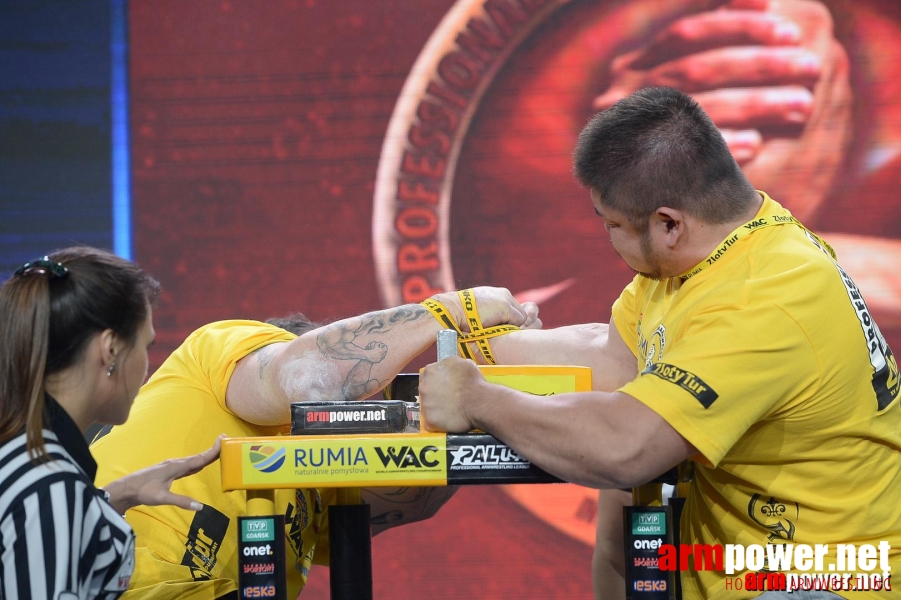 Zloty Tur 2015 by Mark Kazus - Right Hand # Siłowanie na ręce # Armwrestling # Armpower.net