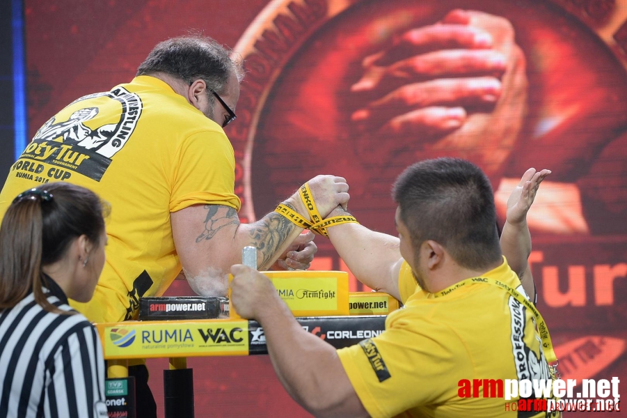 Zloty Tur 2015 by Mark Kazus - Right Hand # Siłowanie na ręce # Armwrestling # Armpower.net